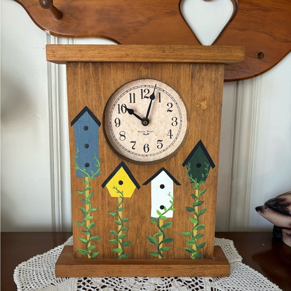 Vintage Cottage Core Clock